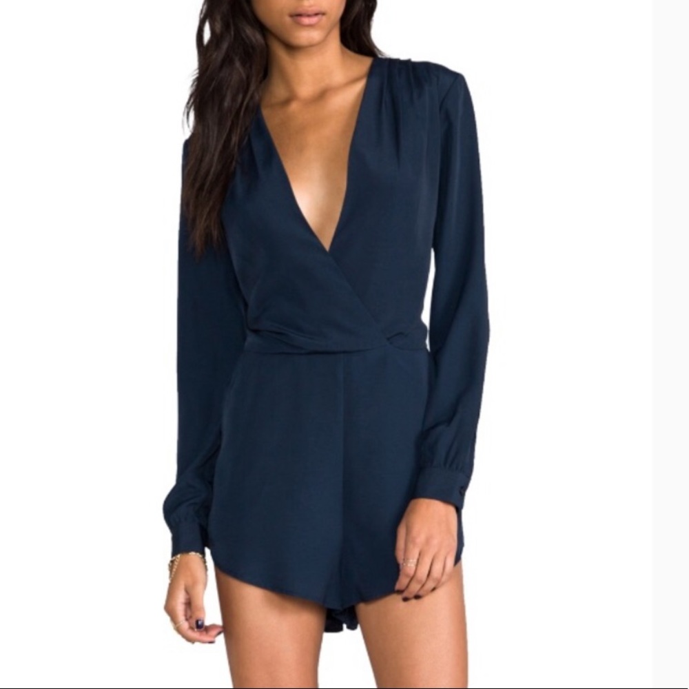 NWT Finders keepers Game Plan Playsuit Romper L